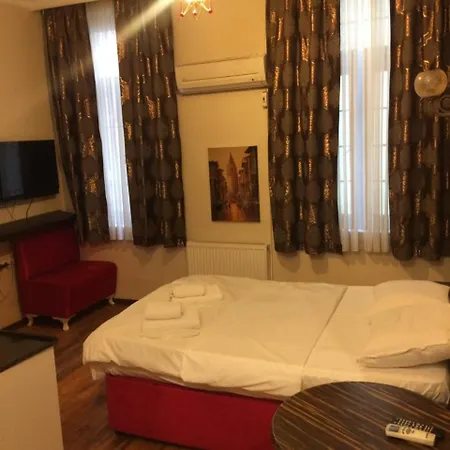 Cezayir Butik Bed & Breakfast Istanbul