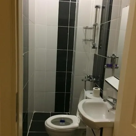 Bed & Breakfast Cezayir Butik Istanbul